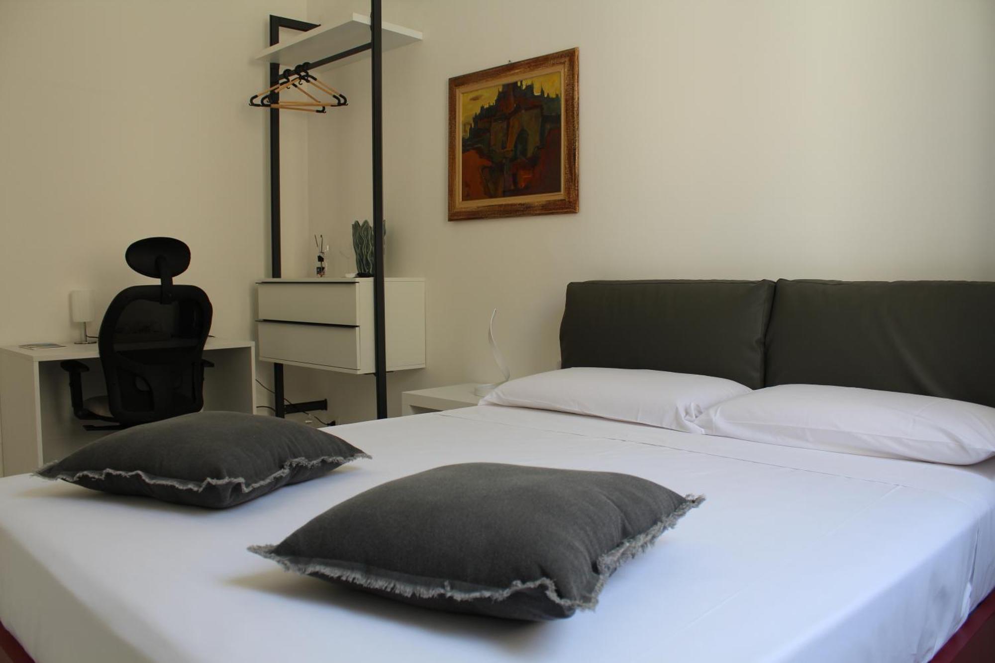 Falstaff Rooms & Suites Palermo Exterior photo