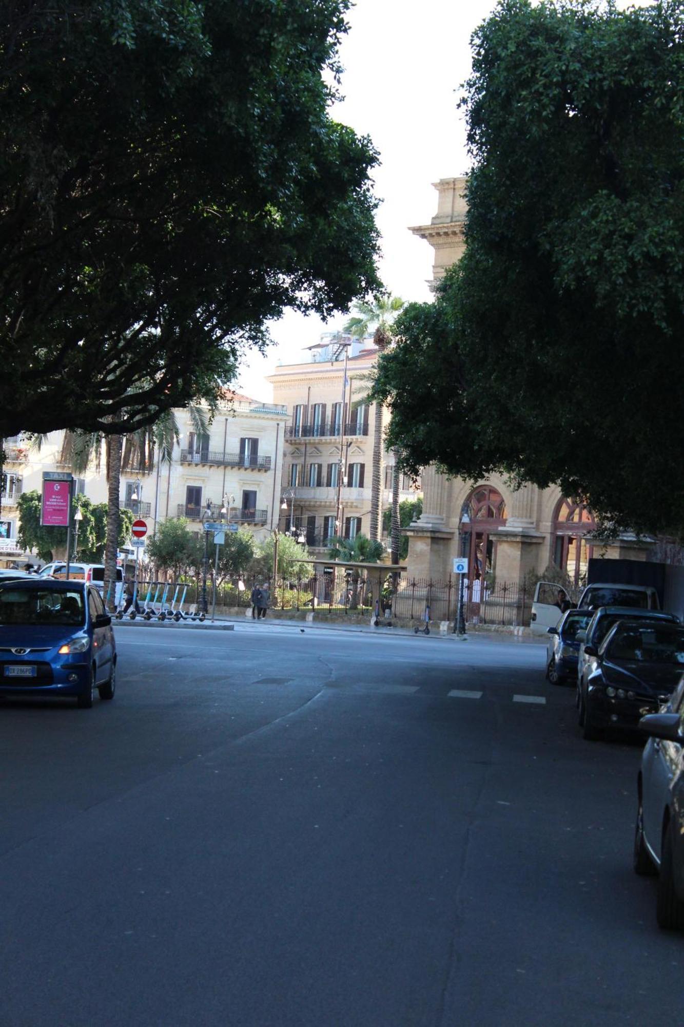 Falstaff Rooms & Suites Palermo Exterior photo
